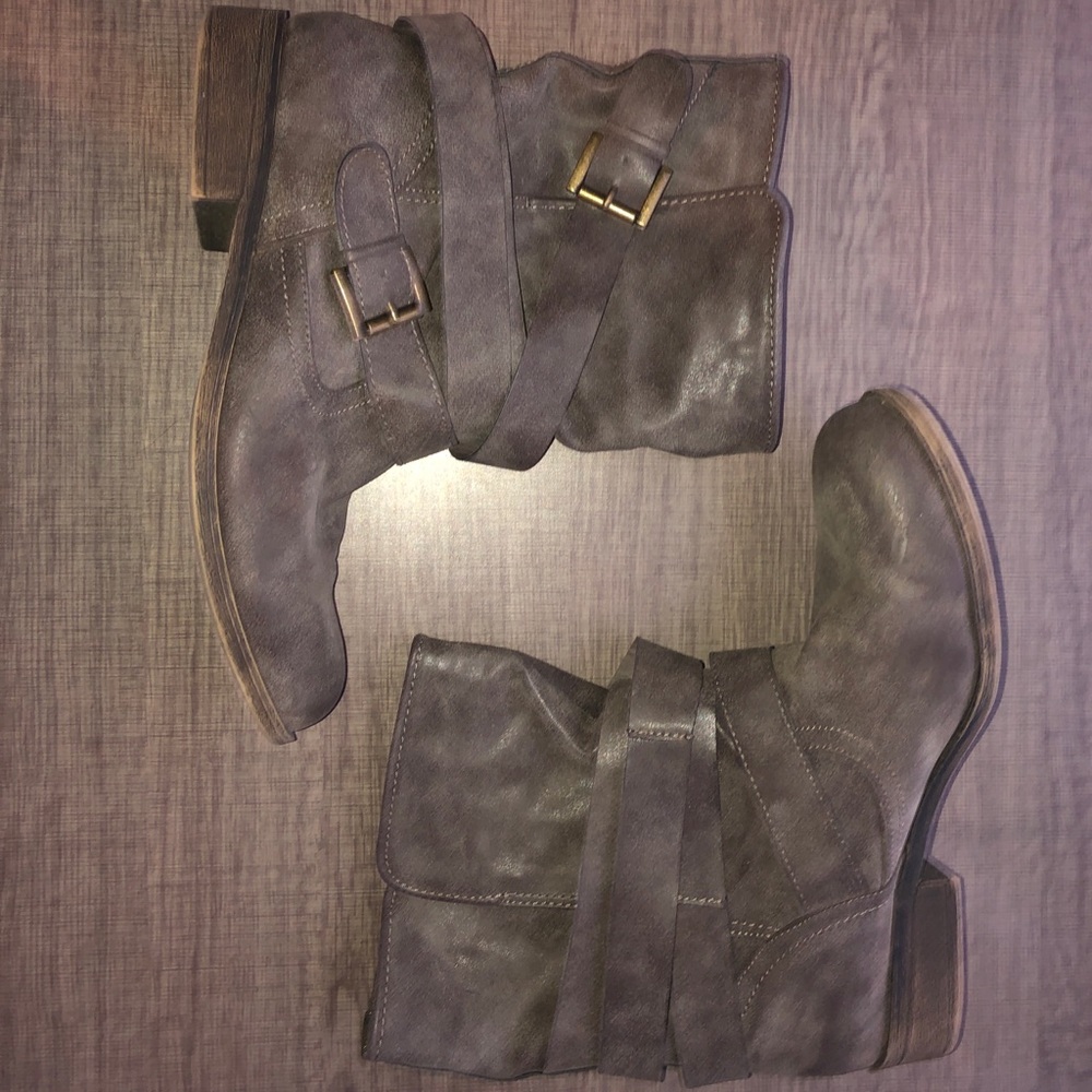 Booties - Picture 2 of 4